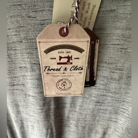 Thread and Cloth Mens XL brand new w/tags Grey - Picture 8 of 8